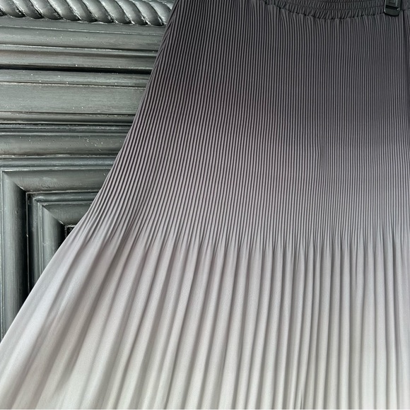 Ombré pleated skirt - medium - Picture 6 of 8